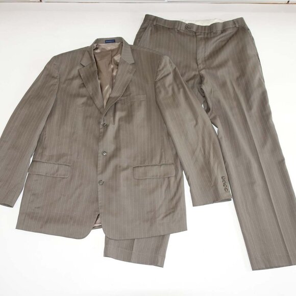 Stafford Men's Pinstripe 3 Button Suit Size 46 Long 40 x 32 Brown 100% Wool 46L